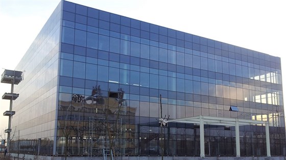 比較靠譜的玻璃幕墻公司推薦 比較靠譜的玻璃幕墻公司推薦