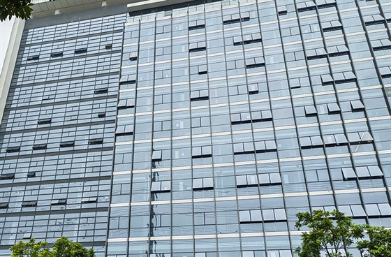 廣州辦公樓玻璃幕墻找誰(shuí)做靠譜 廣州辦公樓玻璃幕墻找誰(shuí)做靠譜