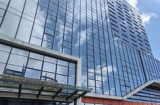 酒店玻璃幕墻多少錢(qián)一平