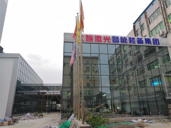 深圳玻璃幕墻安裝公司