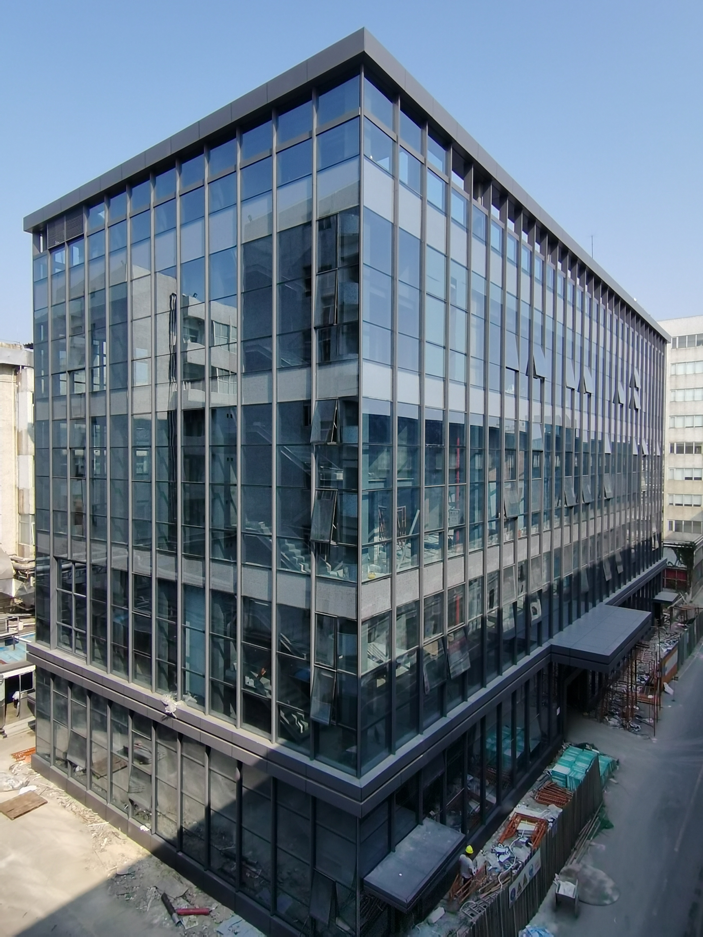 玻璃幕墻一平方多少錢